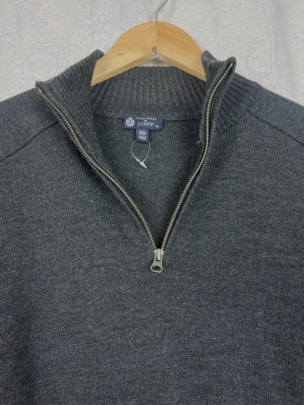 100% Italian merino wool men's charcoal gray quarter zip knit sweater J. Crew M